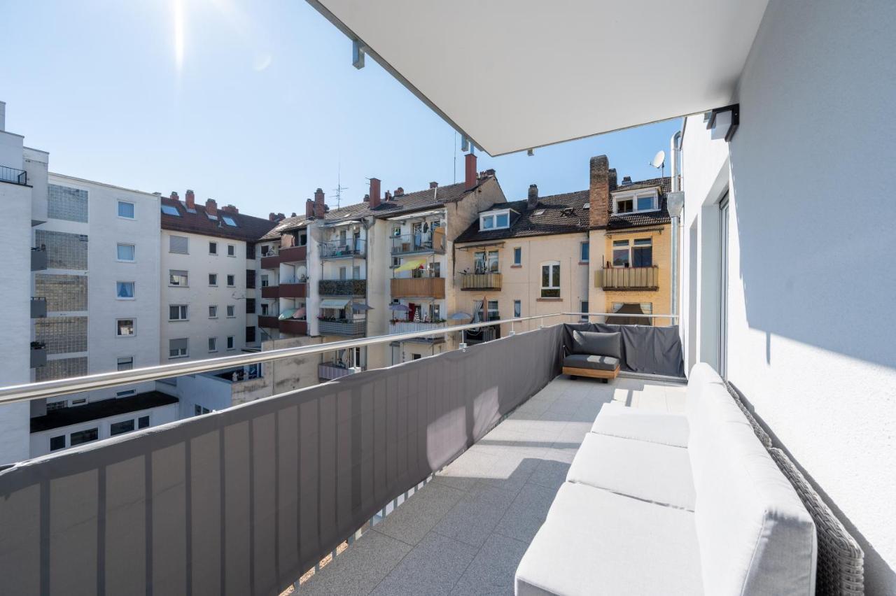 Lit Living: Luxus - Box Spring - Parking - Terrace Apartment Ludwigshafen am Rhein Room photo